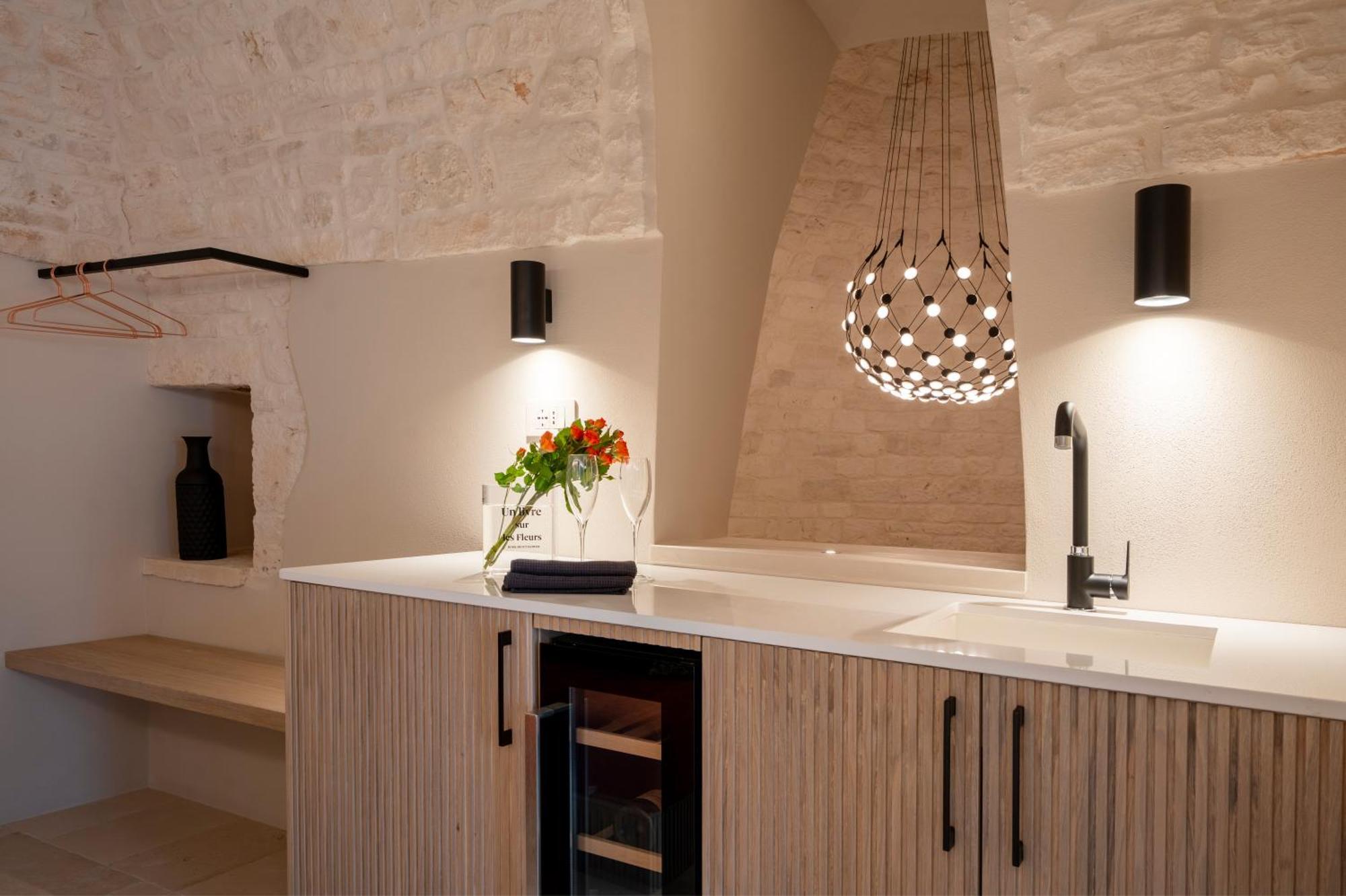 Appartamento Naiira Luxury Trullo - Jacuzzi And Patio Alberobello Esterno foto